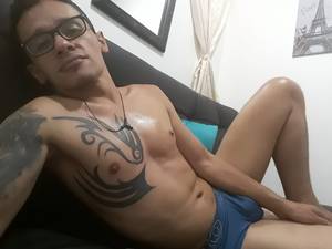 Soy un chico atrevido y lleno de deseos de compartir grandes