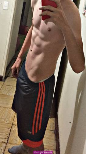 Tengo 17 años y busco sexo sin compromiso con una mujer
