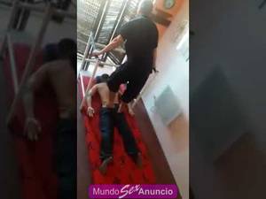 Masajista Hombre Independiente Profesional Mede