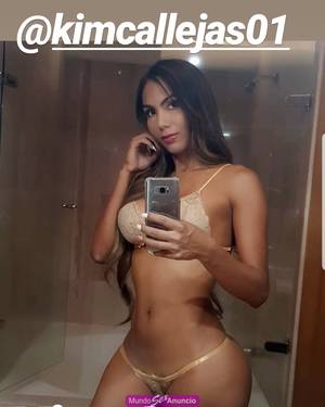 Kim Sossa la más activa y complaciente,dotada maliciosa...
