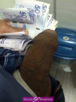 Pareja madura busca chica para trío-50 mil