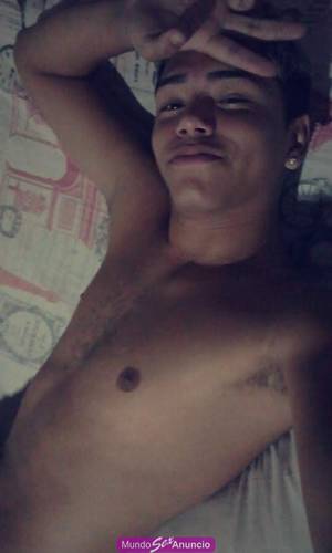 Scort gay versatil bien dotado de 18 años  conplaciente
