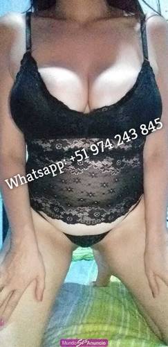 July modelo webcam venezolana