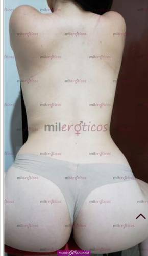 Geraldine arrecha y complaciente vagina apretadita