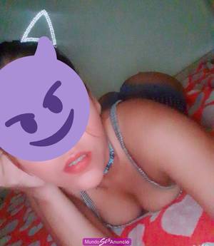 Soy una flaca caliente extrovertida y juguetona