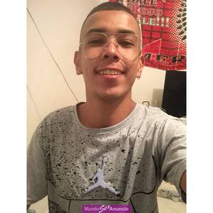 ACT MACHO COMPLACIENTE CON GANAS DE JUEGUEN CON MI POLLA