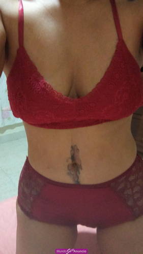 Sexy cariñosa extrovertida