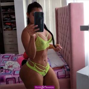 Culona buenona voluptuosa quiero rico sexo