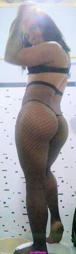 Chica trans venezolana de 21 años de edad bien linda