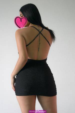 Hermosa modelo porno súper buenona full arrecha