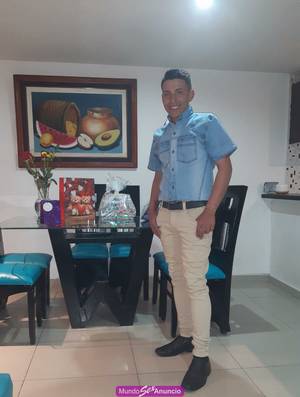 GIGOLO CON EXPERIENCIA EN TRIOS, Y PAREJAS, MUY RESERVADO