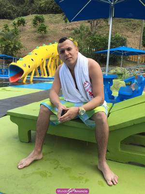 SOY ANTHONY  JOVEN CON SITIO EN CALI 20 CM PARA ALGO RICO LE