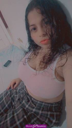 Tetona muy sexi 22 añitos. . impecable