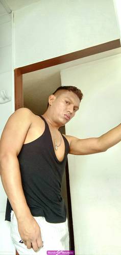 ACTIVO VERGA DURA Y AGUANTADOR CON SITIO EN CHAPINERO