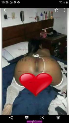 Morena ardiente