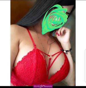 Hermosa chica tetona