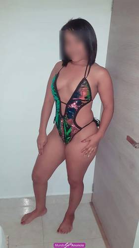 MORENA FOGOSA,  EXOCTICA Y DESCOMPLICADA DESDE 65 la hora