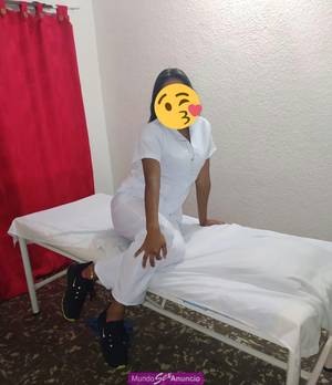 Soy Sara 20 años soy profesional en mis servicios