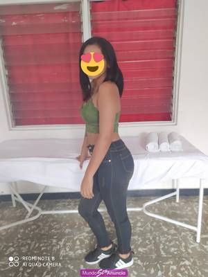 Masaje cuerpo a cuerpo rosare todo mi cuerpo sobre el tu yo