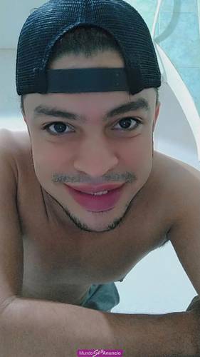 COMO ACTIVO SOY UN MACHO DOMINANTE COMO PASIVO UNA HEMBRA SU