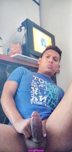 Disponible joven activo arrecho y morboso con lugar en galer