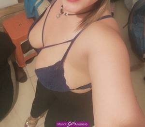 Mona bella y trosudita a tu dispocicion