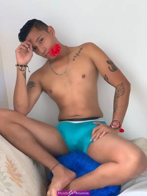 Llegó tu chico activo muy complaciente