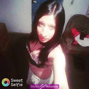 Cariñosa y complaciente