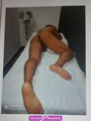 Masaje y rasurada íntima hecho por hombre adulto cali