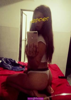 Mona ninfomana adicta al Sexo oral