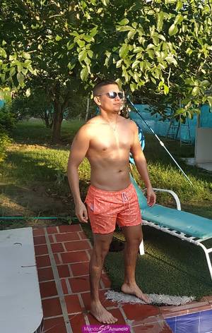 Hombres Que Buscan Discreción Soy Masajista Masculino Con S