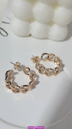 Buwco chica  ya  pago  50