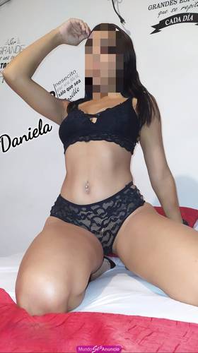 DANIELA..FLACA  ARRECHITA DE REGRESO PARA SUCCIONARTE
