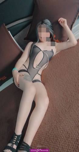 Mujer sin tabues y con muchas ansias de pasarla bien, con un