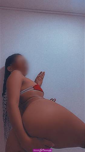 Nueva Chica En Tu Barrio Llega Para Que Te Quite