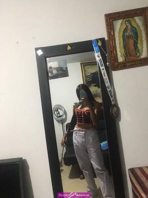 Hola soy una chica discreta divertida sencilla cariñosa