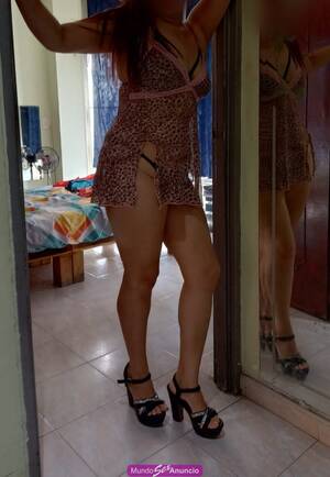 ME GUSTAN LOS HOMBRES QUE CHUPAN VAGINA BIEN RICO LLAMAME