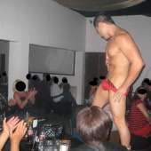 STRIPERS GUAPOS STRIPERS MASCULINOS DE GYM DESPEDIDA DE SOLTERA