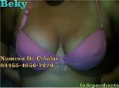encantadora mujer de piel canela bien chichona y nalgona