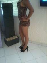 CHIKILLA CALIENTE...$400