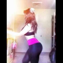 Naomi Hermosa Scort