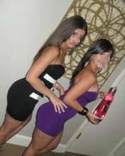RENATA Y SHELY chicas calientes