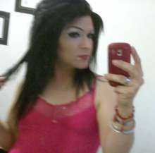 CHICA SEXY Y MUY CALIENTE CON GANAS D MAMAR
