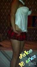 chica complaciente