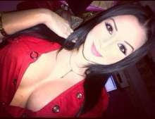ANDREA BELLA SENSUAL Y DISPUESTA