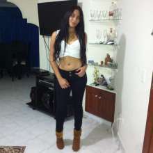 Modelo webcam colombiana 23 años