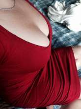 Hola soy Karmina señora madura sexi y súper complaciente