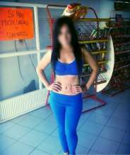 escort de 18 años ojos claros labios rosas