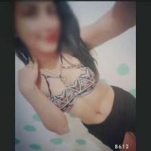 Paola hermosa teen iniciando