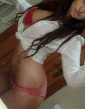 KARINA HERMOSA COMPLACIENTE COJEONA